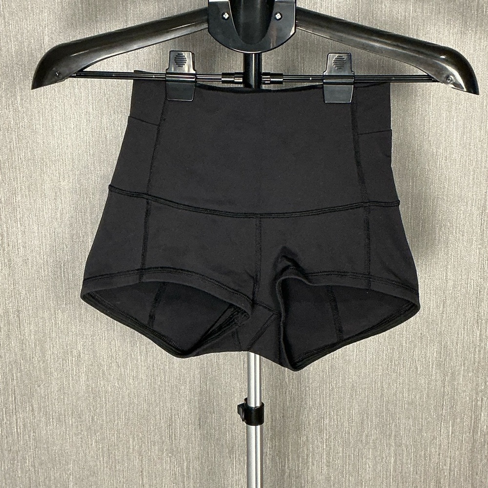 Lululemon High-Waist Black Women's Active Shorts Size 4 - Picture 2 of 7